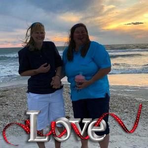 Meet your Posher, Regina